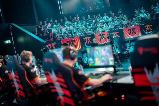 两支球队的 两支球队的