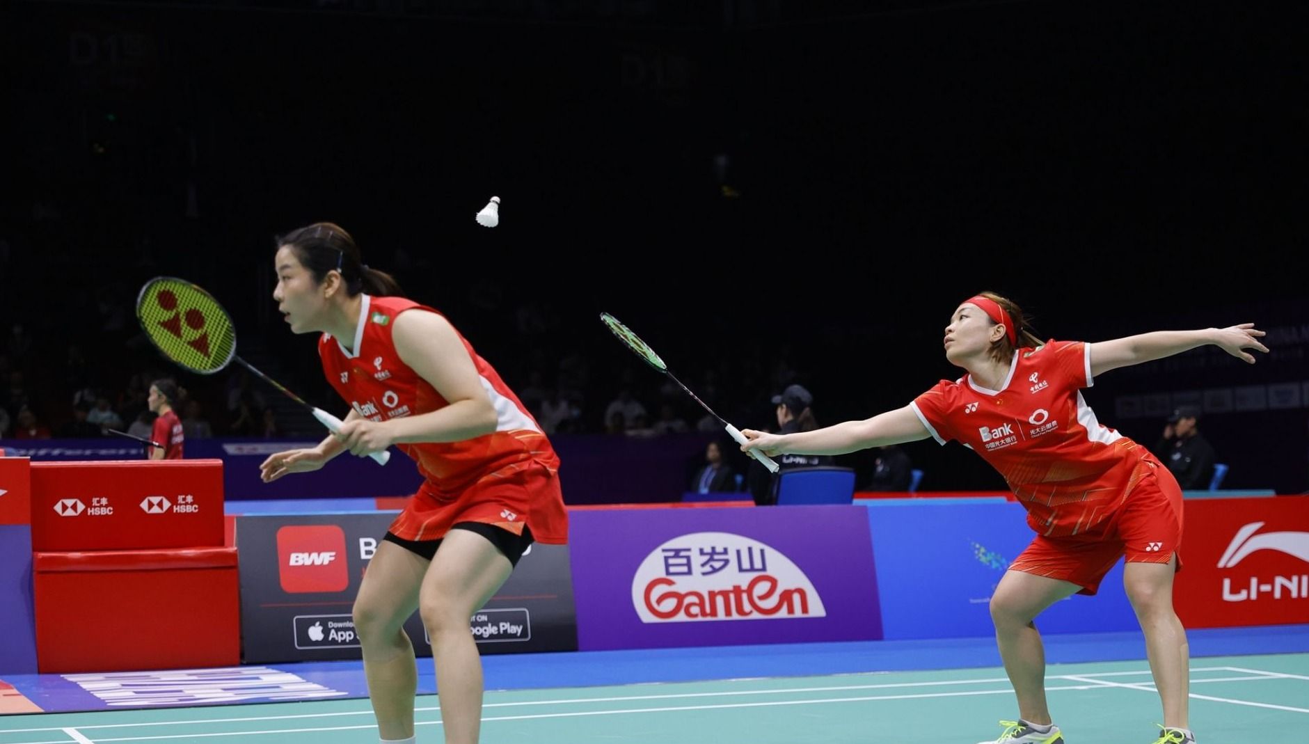 但诺维奇在 但诺维奇在