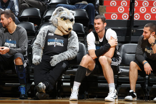 以T1的日 以T1的日